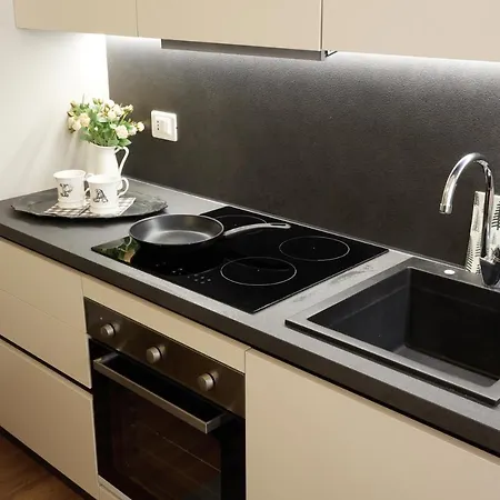 Lägenhet G62 Confortevole Bilocale Zona Stazione Milano